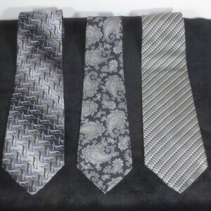 Like New Lot of 3 Neckties Silk Vintage Black Silver White Gray Mixed Brands OSM